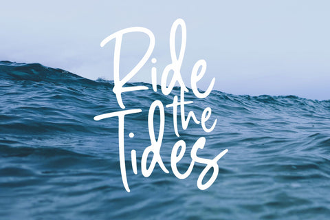 Seaside is a Modern Handwritten Font