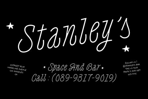 Astera – Modern Handwritten Script Font